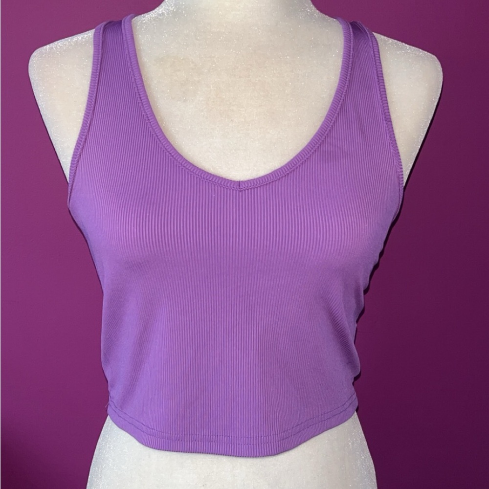 Shein Essence V Neck Rib-Knit Crop Tank Top - Picture 4 of 6